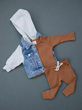 Load image into Gallery viewer, Mebie Baby Hooded Jean Jacket