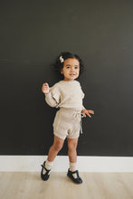 Load image into Gallery viewer, Mebie Crew Socks