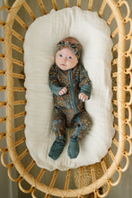 Load image into Gallery viewer, Navy Floral Bamboo Head Wrap