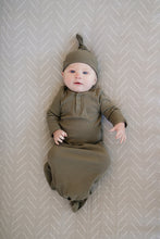 Load image into Gallery viewer, Desert Sage Muslin Crib Sheet
