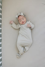 Load image into Gallery viewer, Oatmeal Bamboo Head Wrap
