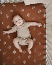 Load image into Gallery viewer, Chestnut Textiles Muslin Crib Sheet
