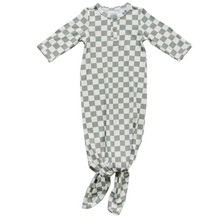 Load image into Gallery viewer, Light Green Checkered Bamboo Knot Gown
