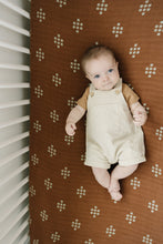 Load image into Gallery viewer, Chestnut Textiles Muslin Crib Sheet

