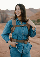 Load image into Gallery viewer, Monroe x Coco Desert - Cotton Linen Baby Carrier (7-35 lbs)
