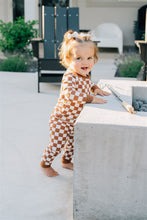 Load image into Gallery viewer, Rust Checkered Ribbed Bamboo Cozy Set
