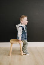 Load image into Gallery viewer, Mebie Baby Hooded Jean Jacket
