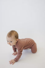 Load image into Gallery viewer, Dusty Rose Organic Cotton Ribbed Zipper
