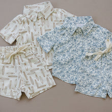 Load image into Gallery viewer, Palm Tree Linen Button Up Shirt

