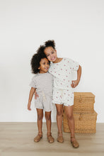 Load image into Gallery viewer, Berry Floral Short Set
